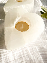 Load image into Gallery viewer, Selenite Heart Candle Holder