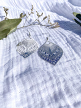 Load image into Gallery viewer, Silver Leaf Earrings