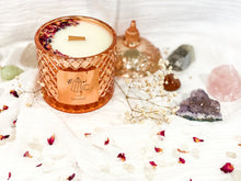 Load image into Gallery viewer, Mystery Crystal Candle - French Pear