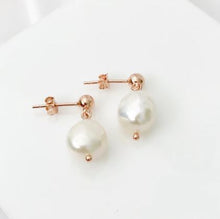 Load image into Gallery viewer, Audrey Pearl Drop Earrings - Rose Gold
